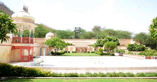 Sisodia Rani Garden